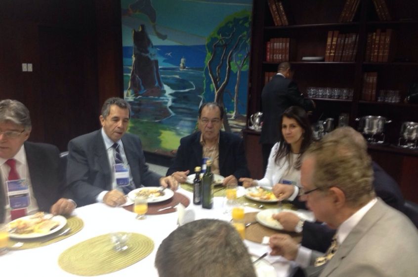 Almoço no TCE com representantes do TCE/se e TCM - SP Almoço no TCE com representantes do TCE/se e TCM - SP