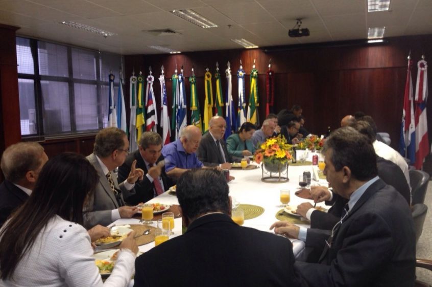Almoço no TCE com representantes do TCE/se e TCM - SP Almoço no TCE com representantes do TCE/se e TCM - SP