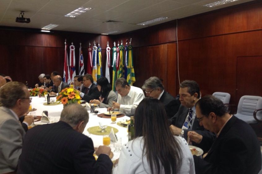 Almoço no TCE com representantes do TCE/se e TCM - SP Almoço no TCE com representantes do TCE/se e TCM - SP