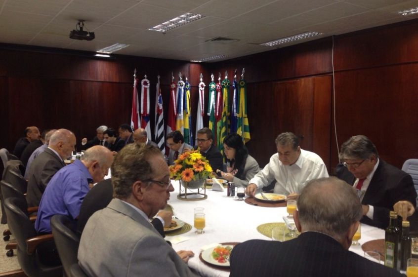 Almoço no TCE com representantes do TCE/se e TCM - SP Almoço no TCE com representantes do TCE/se e TCM - SP